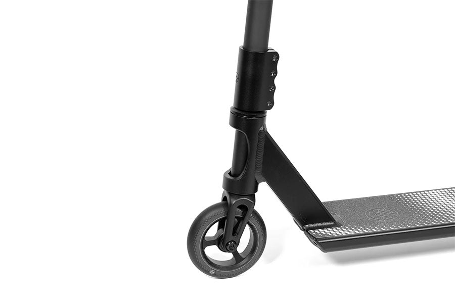 North | Complete Satisfact G5 Black