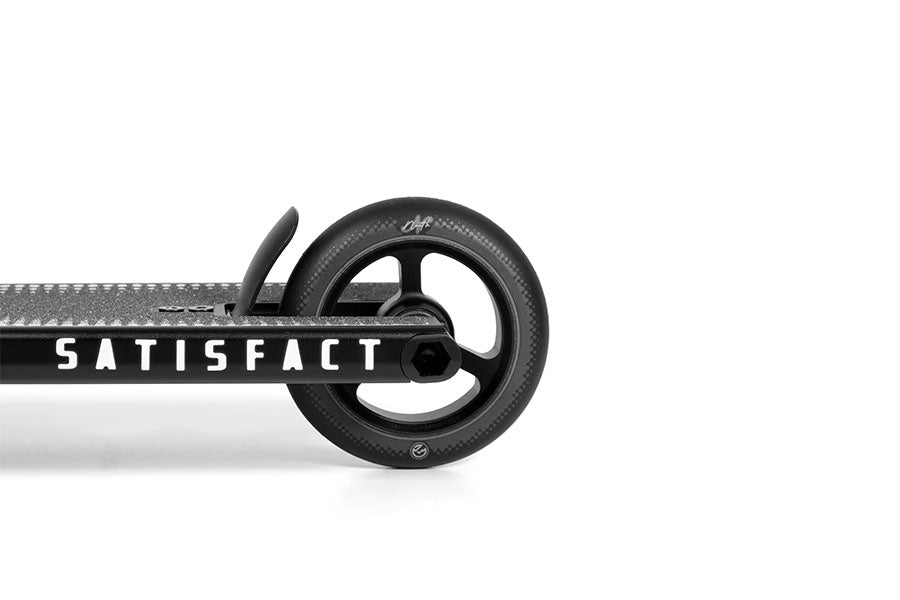 North | Complete Satisfact G5 Black