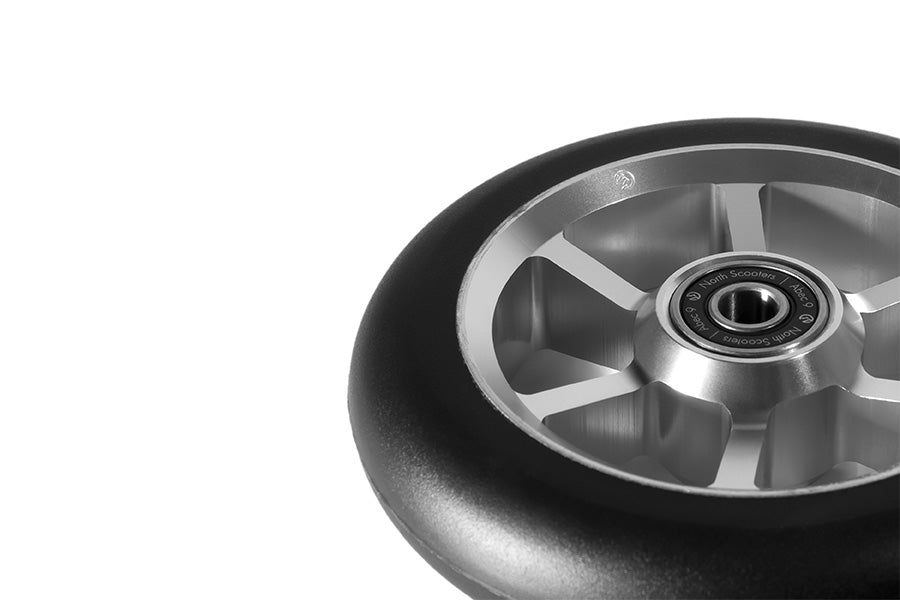 North | Wheels Signal V3 Silver (115x30)