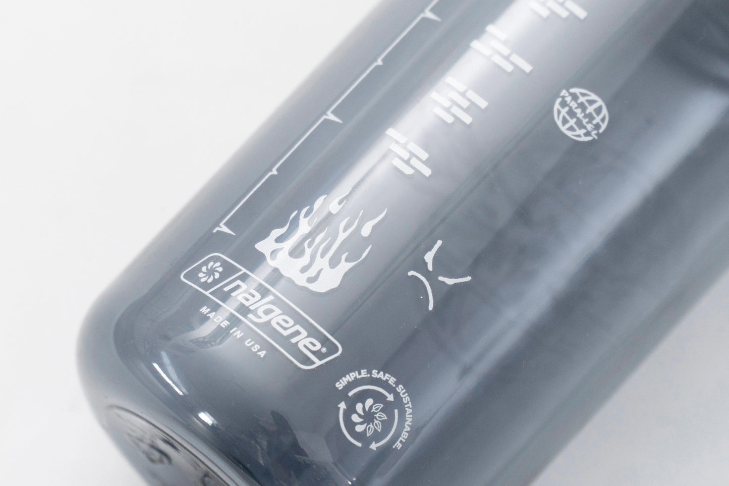 Brkfst x Parallel | Water Bottle