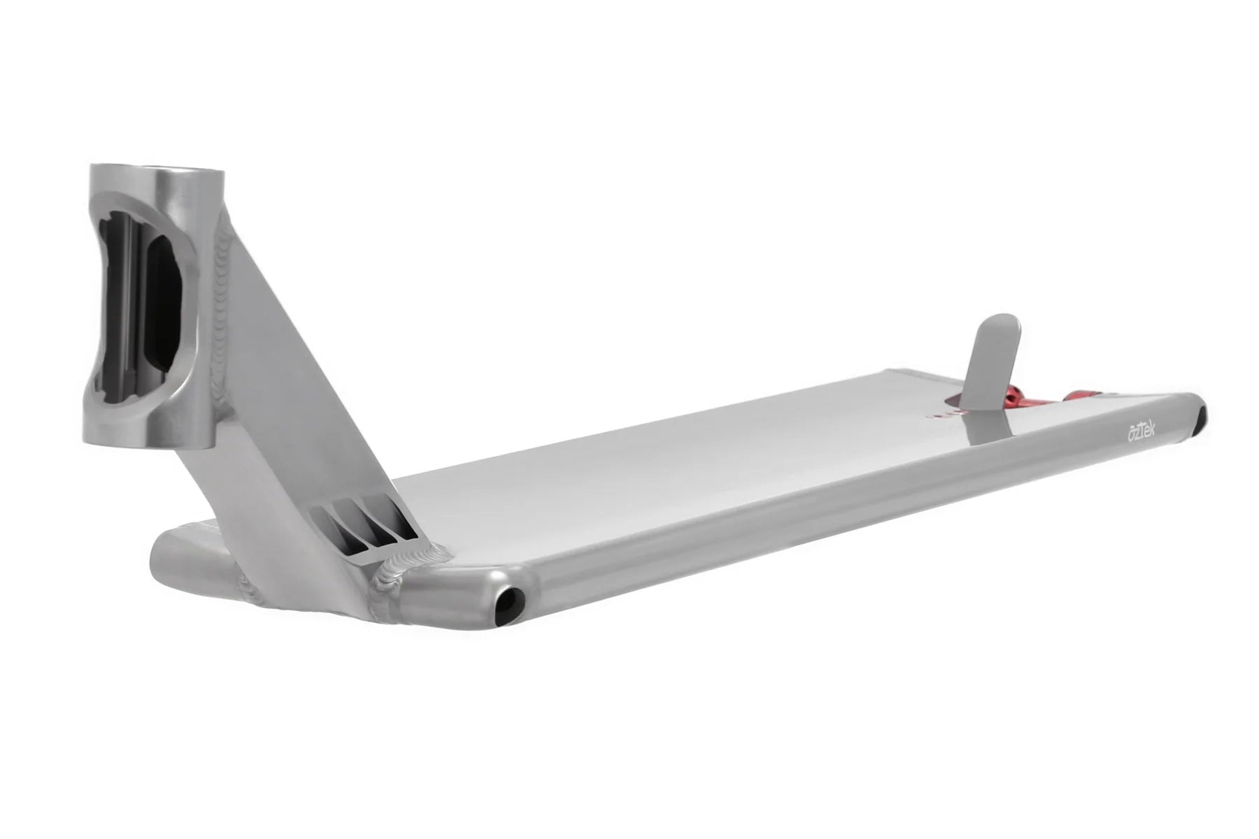 Aztek | Deck Europa 2 Austin Coates (7) – Parallel Supply