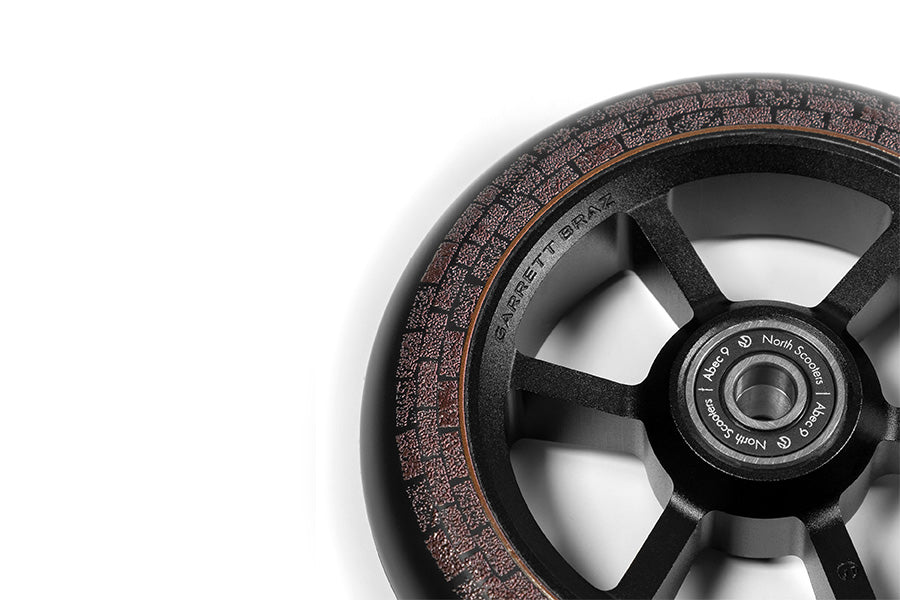 North | Wheels Garrett Braz Signature Signature (110x24)
